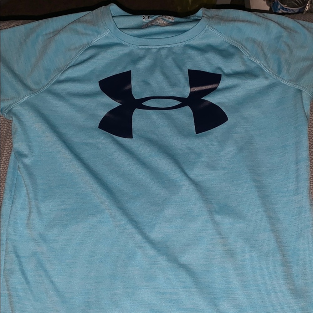 under armor shirt